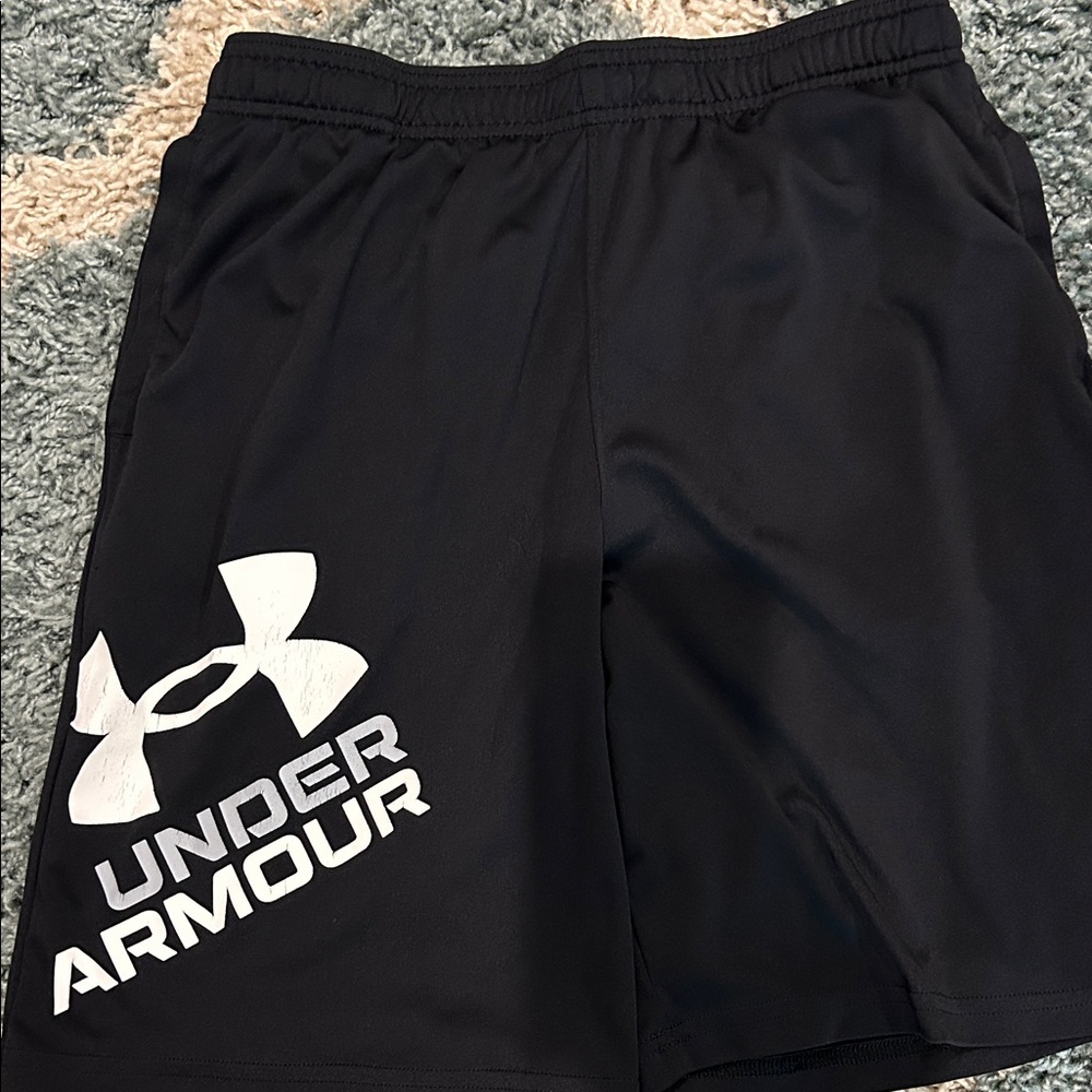 Under Armour youth Black Athletic Shorts
